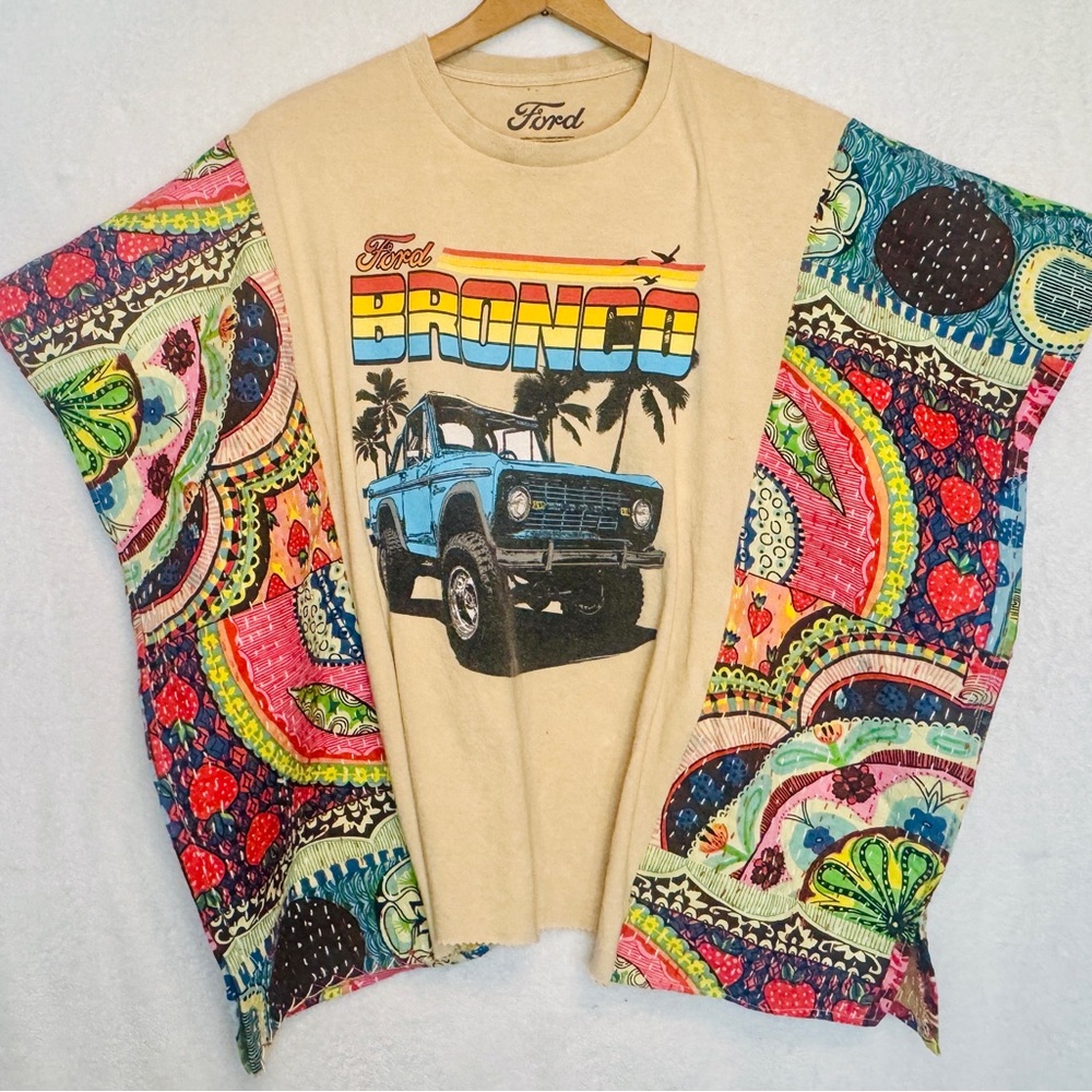 Ford Bronco Festival Poncho Tee with Multicolor Patterned Indian Kantha Sleeves.